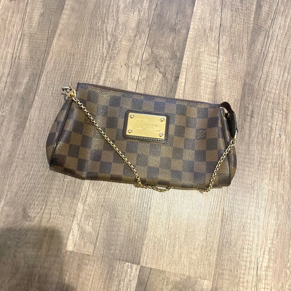 Louis Vuitton Eva Damier Crossbody Bag